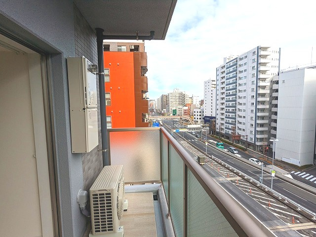 リビオメゾン上野入谷のバルコニー