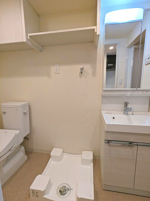 リビオメゾン上野入谷の設備|お手入れしやすく、排水口を手前に位置し、足高の防水パンです