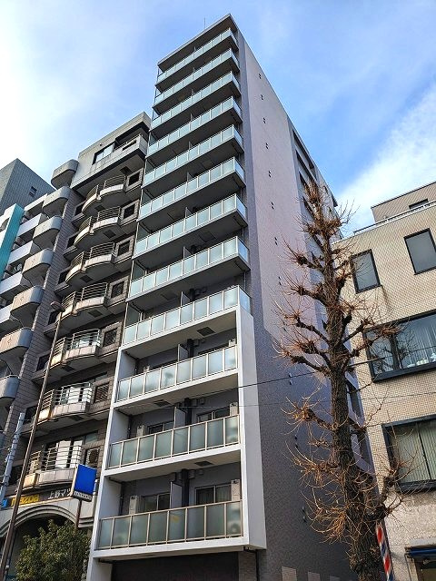 リビオメゾン上野入谷の外観