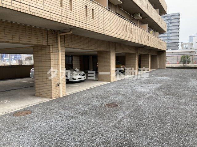 ウイング若草の駐車場|駐車場の用意があります、現在空き有り15000円/月です。