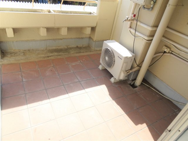 緑園サンコーポのバルコニー