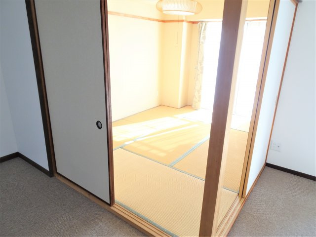 緑園サンコーポの和室