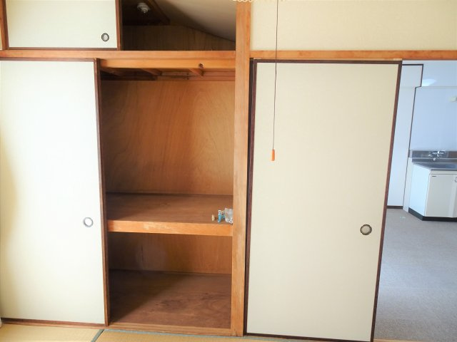 緑園サンコーポの収納