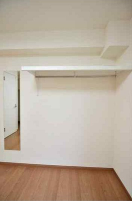 【洋室】 | グレース・フィオリータⅢ