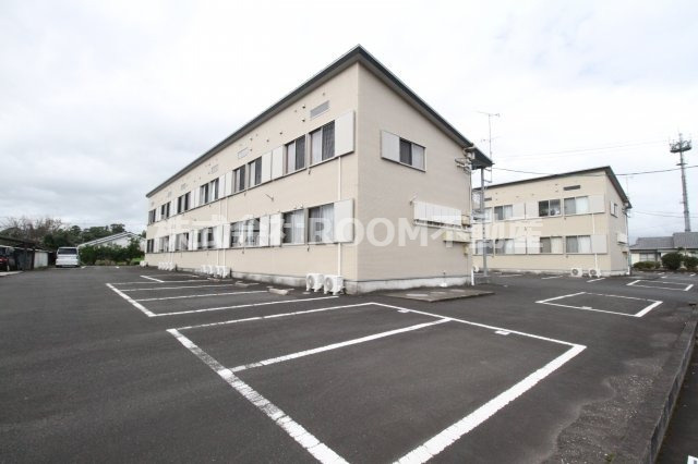 ラ・メール郡元の外観