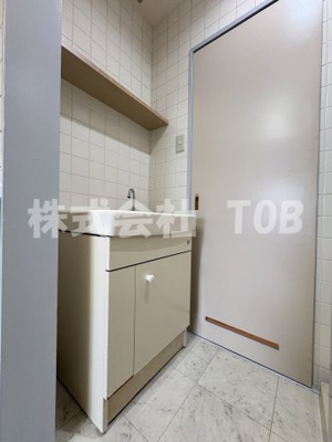 【その他】 | ベル富士見丘 | 洋室5.7帖　二重窓