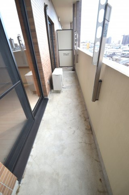 【バルコニー】 | Refuge・F