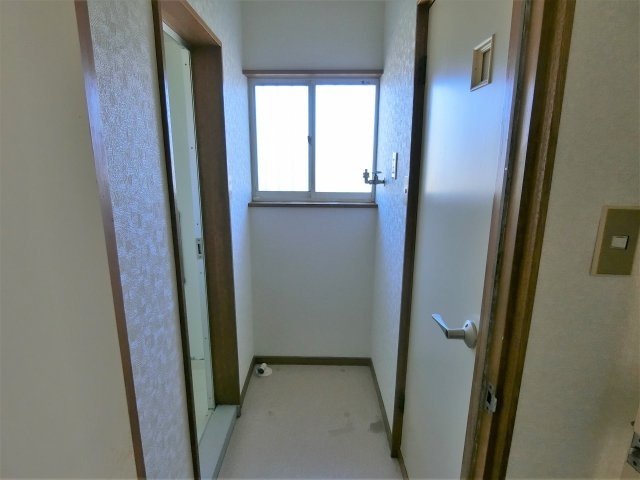 粟生野2670貸家の設備