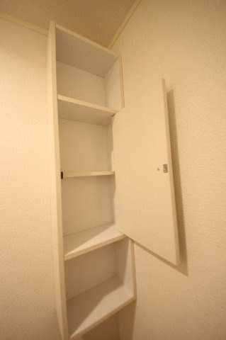 アスカ　Ａ棟の収納|小物を収納するのに便利です