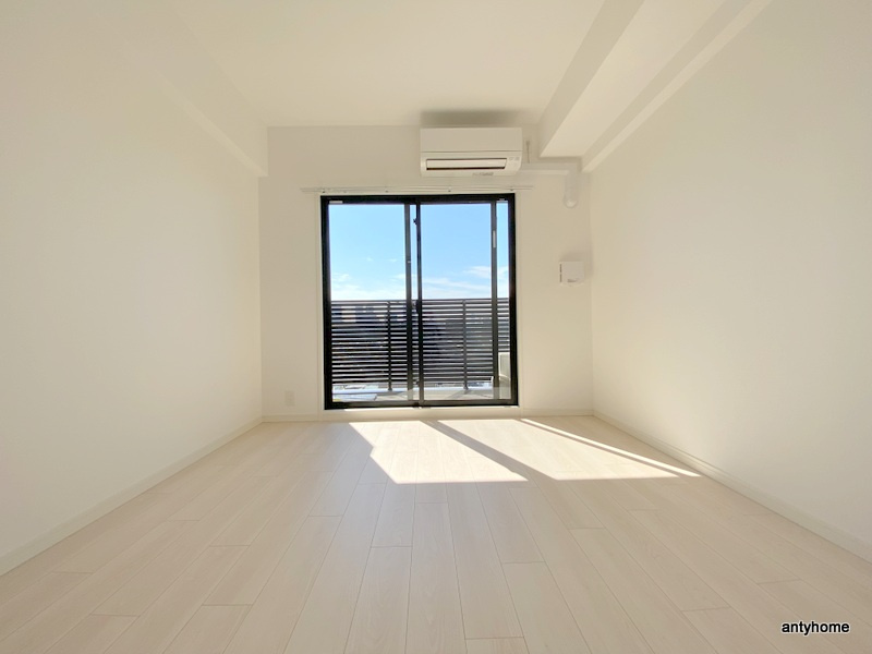 エスリードレジデンス都島シティフロント　仲介手数料無料の居間・リビング