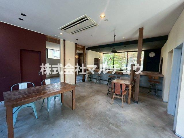 下万呂店舗の内装|内装です
