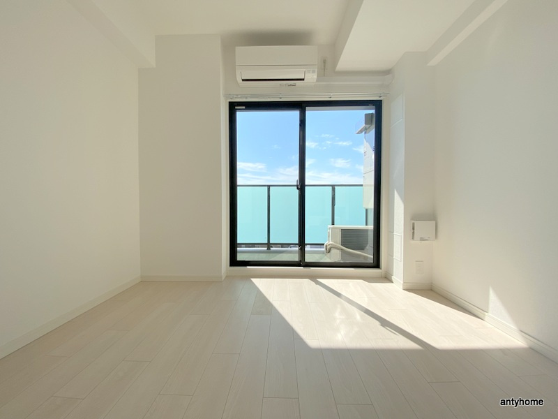 エスリードレジデンス都島シティフロント　仲介手数料無料の居間・リビング