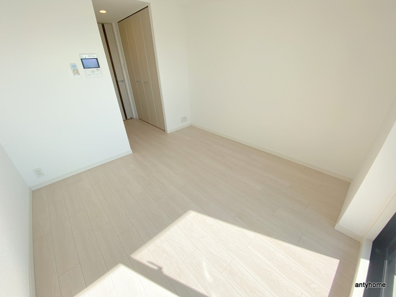 エスリードレジデンス都島シティフロント　仲介手数料無料の洋室