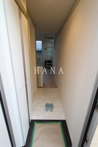 川崎エスパーニャのエントランス|同物件の参考写真です。