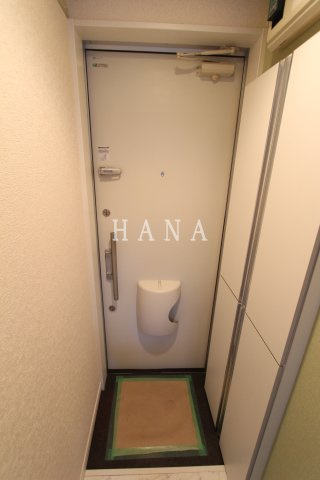 川崎エスパーニャの玄関|同物件の参考写真です。
