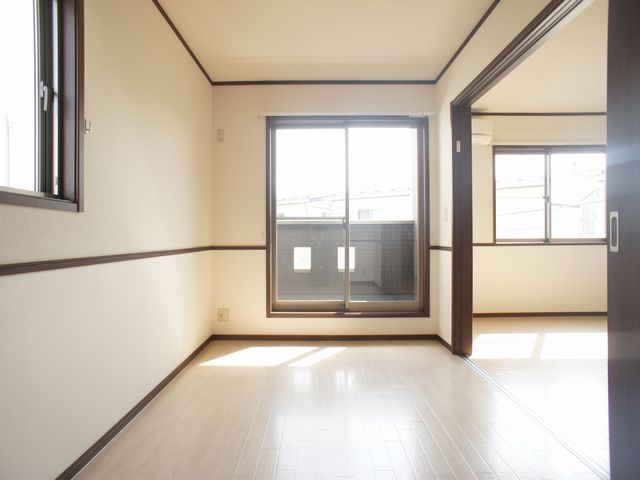 【子供部屋】 | グリーンガーデンⅡ | 日当たり良好です♪