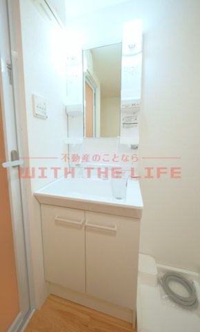 RENATUS PRIMO(リナトゥスプリモ）【キャッシュバック対象物件】の独立洗面台|独立洗面台です