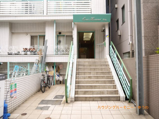 【エントランス】