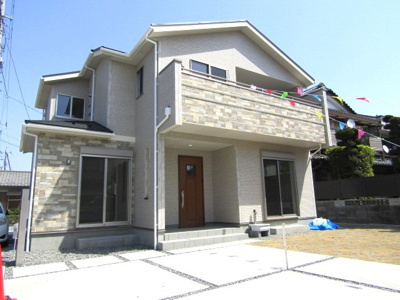 【外観】 | ブルーミングガーデン中央市布施 | 外観もきれいです