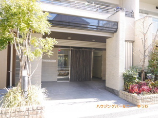 【エントランス】