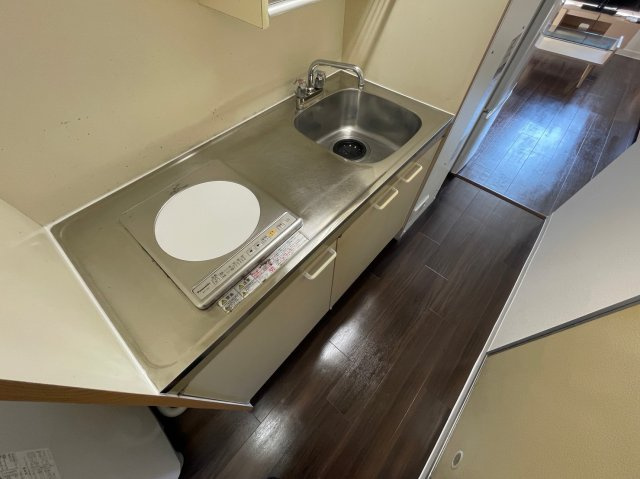 越コーポB棟のキッチン|使いやすいキッチンです