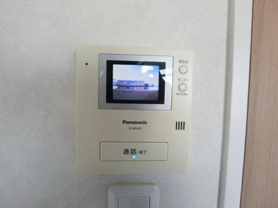 【セキュリティ】 | アルプハイツ梶ヶ谷 | 防犯対策に有効なカメラ付きインターホン！突然の来客にもバッチリ対応できちゃいます☆