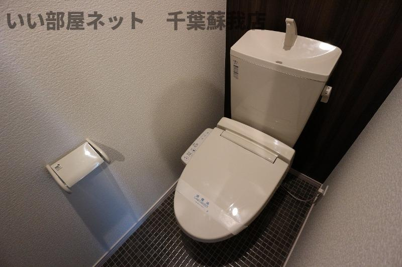 Grandtic Seton(グランティック　シートン)のトイレ|コンパクトで使いやすい洗面所