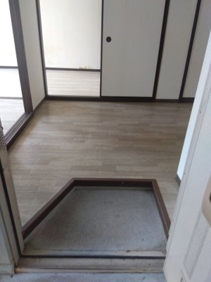 【玄関】 | カーサビアンカ小林