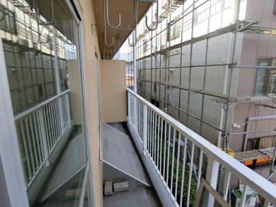 【バルコニー】 | ハイシャトー大翔