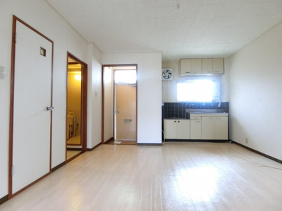 【居間・リビング】 | ハイシャトー大翔