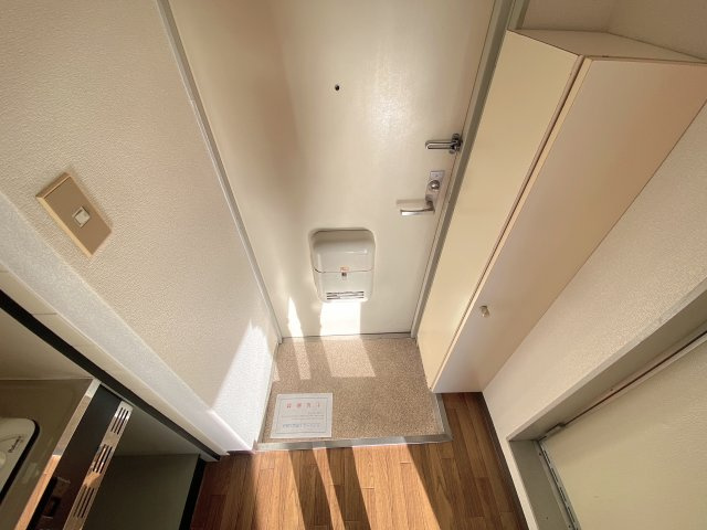 サンアベニュー葉山の玄関