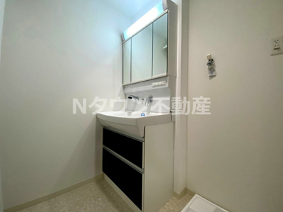 【独立洗面台】 | MX-Ⅱ | 独立洗面台、小物を置くことができて便利です