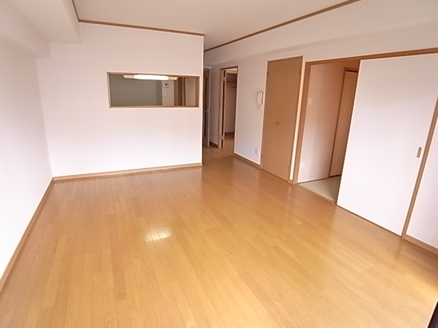 【居間・リビング】