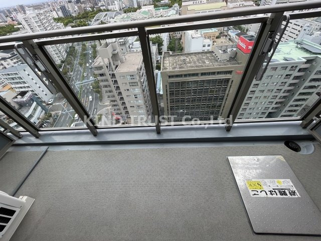 エルヴェ東天満のバルコニー