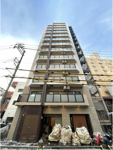ALZA西本町の外観