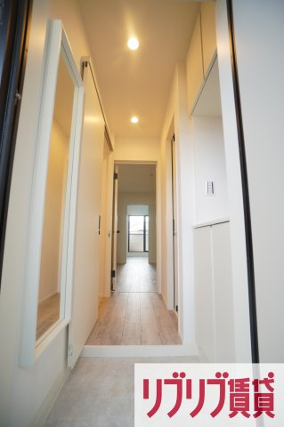 Buena casa 西千葉の玄関