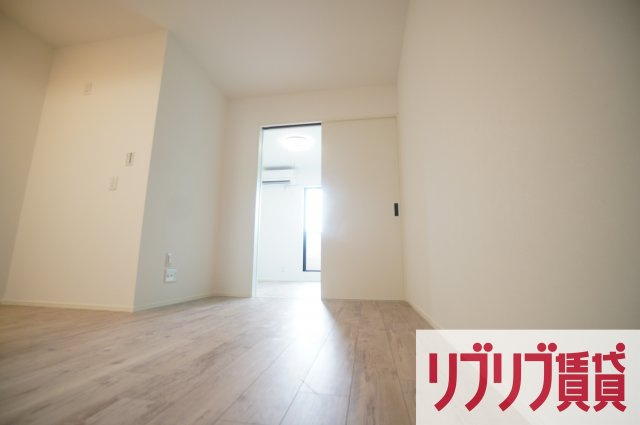 Buena casa 西千葉の居間・リビング