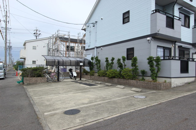 【駐車場】 | エクセルⅡさつき |  エクセルⅡサツキ　お問合せはなご家おもてなし不動産へ。