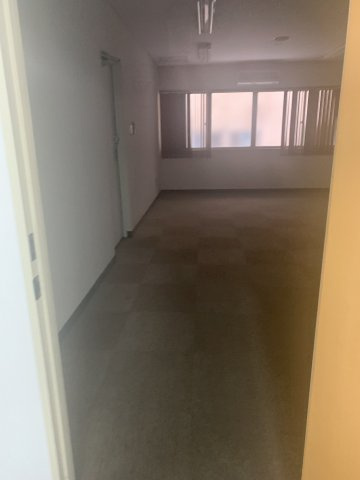 売ビル　神田町6丁目の居間・リビング|2階応接室