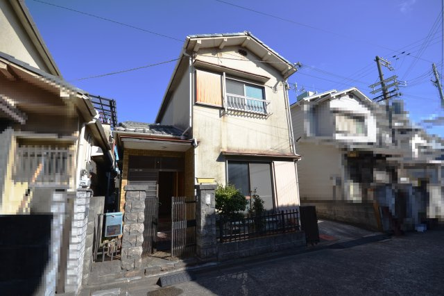 岸和田市春木泉町　中古戸建ての外観