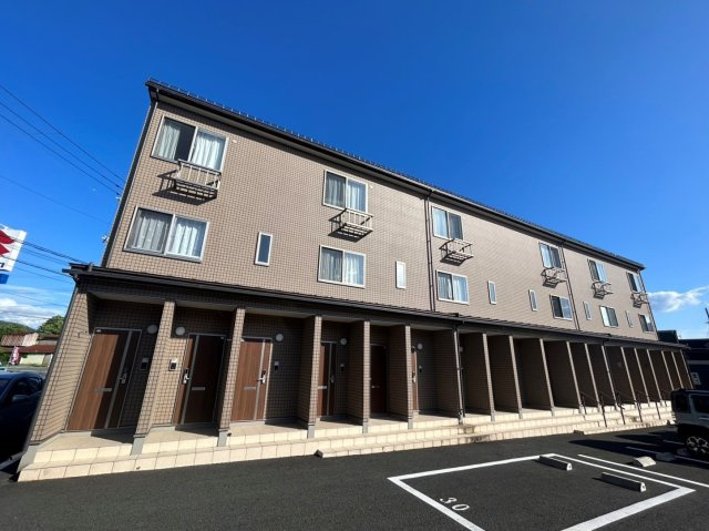 ラ・ペルラ下北沢