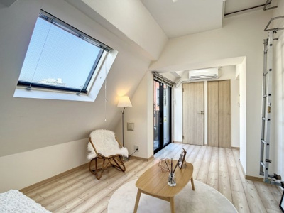 【洋室】 | ヌフエタージュ | ※画像はイメージです(家具や小物は設備ではありません)