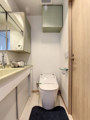 【トイレ】 | ヌフエタージュ | ※画像はイメージです(家具や小物は設備ではありません)