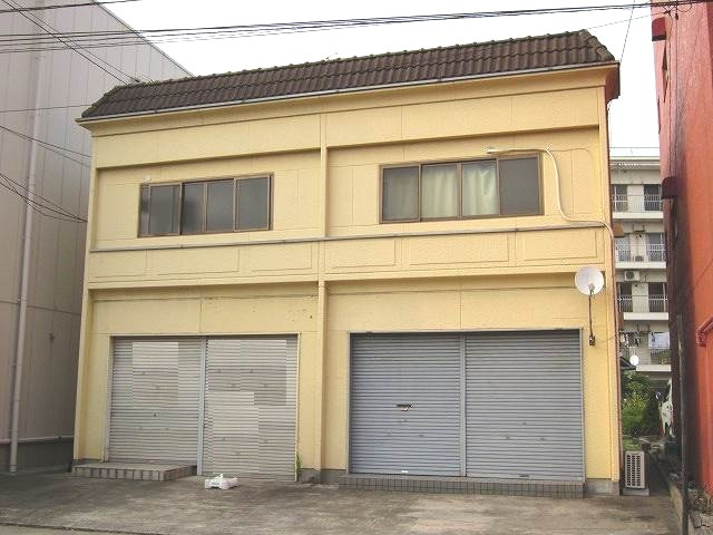 四女子町アパート付店舗