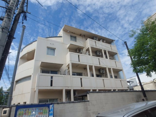 アルファ清心町の外観