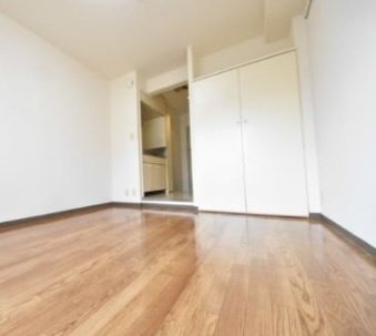 アルファ清心町の内装