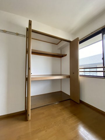 マンションニューハマ３Ａの収納