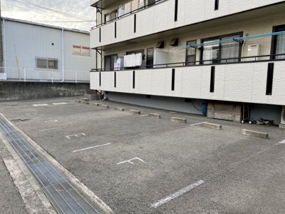 【駐車場】 | マンションニューハマ３Ａ