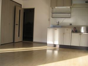 メルベーユ津福【キャッシュバック対象物件】の居間・リビング