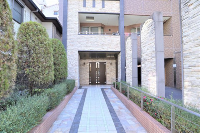 【エントランス】 | プロパレス梅田東サンクチュエール | モニター付きオートロックでお子様や女性も安心